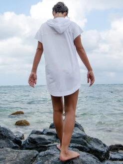 Oasis Hoodie Cover Up 17 Oasis Hoodie Cover Up -Prana Sportswear Shop 100951 07