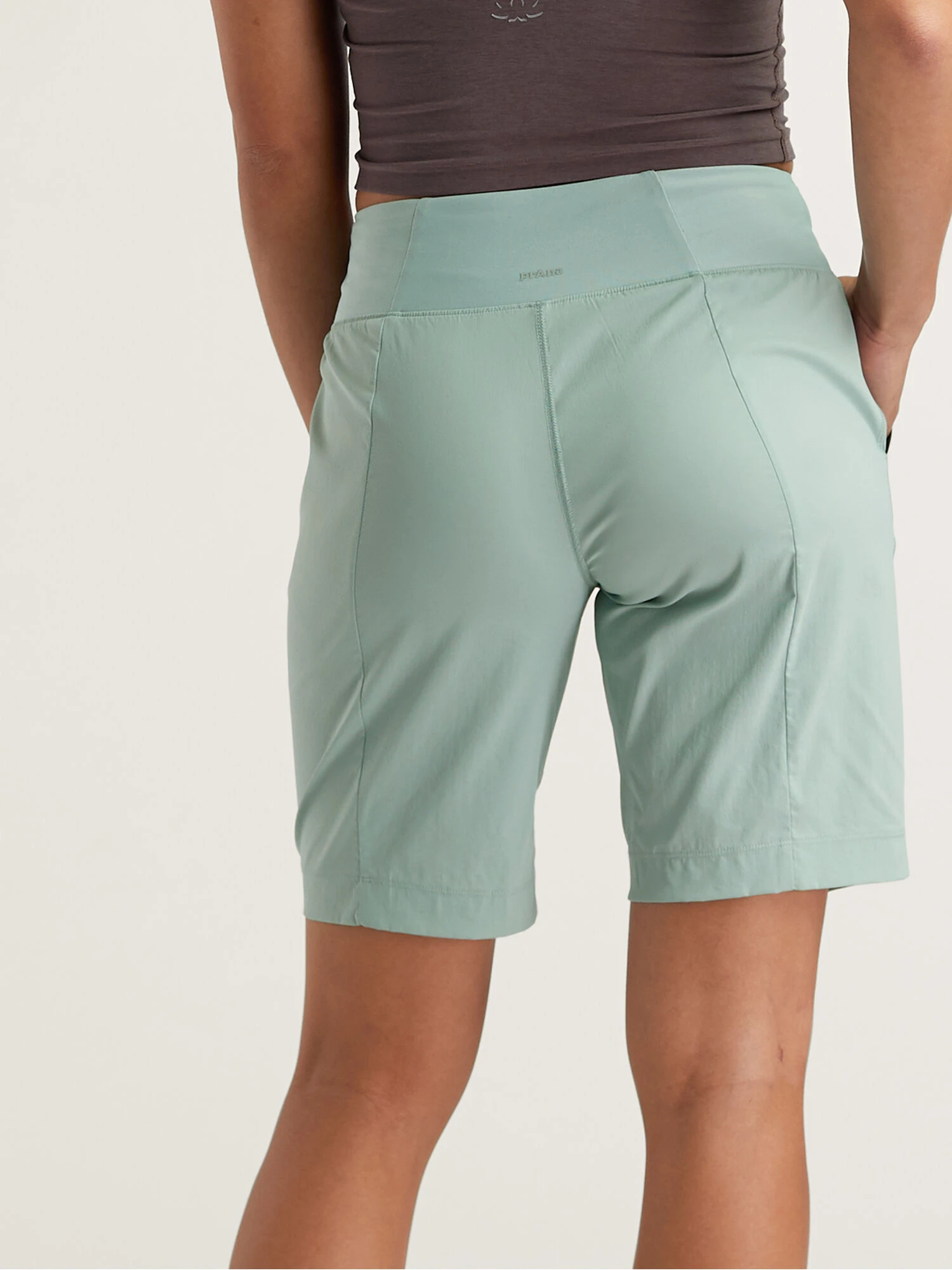 Prana Evergreen Hiking Shorts 9.5" 4 Prana Evergreen Hiking Shorts 9.5" - Image 2
