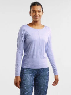 Phoenix Pleat Back Long Sleeve Top 11 Phoenix Pleat Back Long Sleeve Top -Prana Sportswear Shop 400913 03