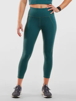 Mad Dash Lite Reversible Crop Tights - Perforated 16 Mad Dash Lite Reversible Crop Tights - Perforated -Prana Sportswear Shop 530964 04