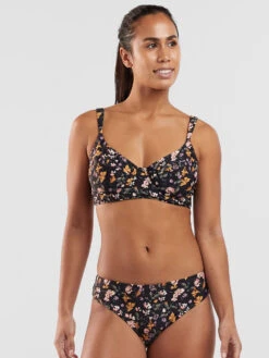 Front Page 44 Front Page -Prana Sportswear Shop 600944 01