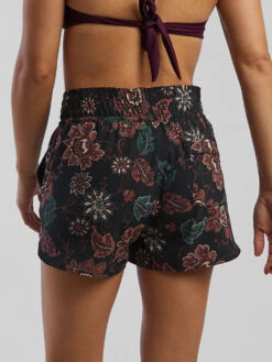 Surf Rock Board Shorts -Prana Sportswear Shop 643384 02